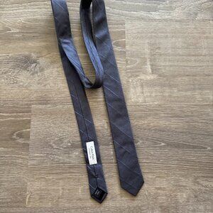 Calvin Klein 100% Silk Slate Blue Extreme Slim Tie